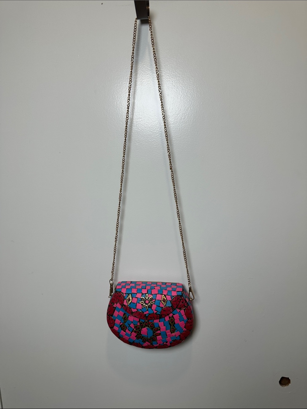 Colorful Pink & Blue Embroidered Mosaic Crossbody Bag with Chain Strap (20)